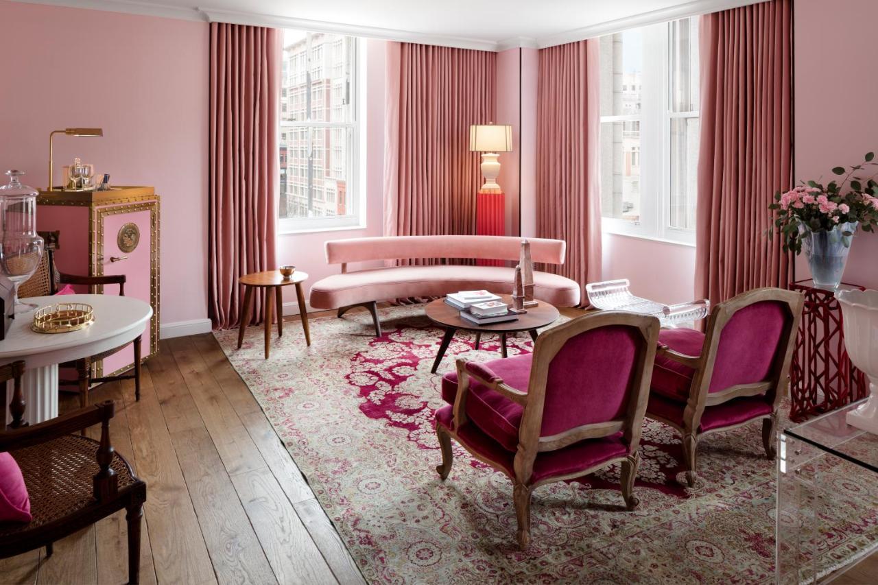 Hotel Riggs Washington Dc Zewnętrze zdjęcie The Pink Room