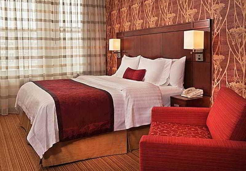 Hotel Riggs Washington Dc Zewnętrze zdjęcie A typical Residence Inn room
