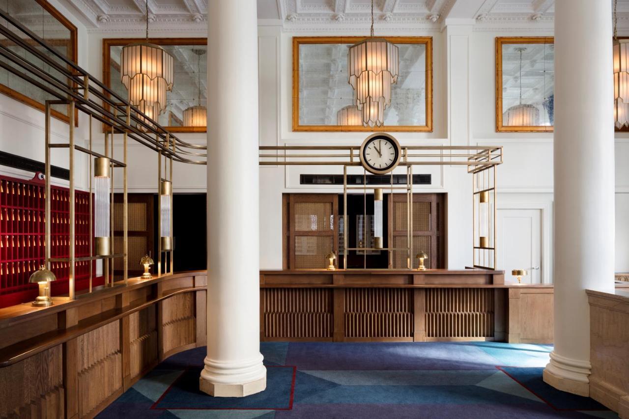 Hotel Riggs Washington Dc Zewnętrze zdjęcie The hotel's lobby
